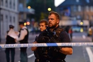 Brutal ataque de terrorista ingles en la mezquita de Finsbury Park Inglaterra